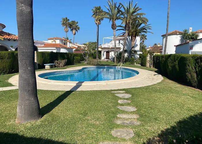 Adosado De Lujo En Olivanova Golf Con 3 *