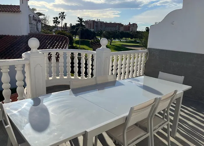 Adosado De Lujo En Olivanova Golf Con 3 * Oliva